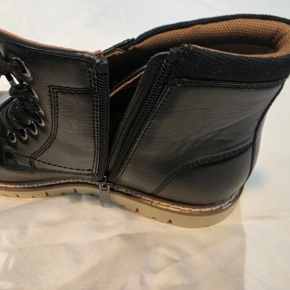 Steve Madden P-BOWERY Chukka Boot Mens 9.5 Black NEW Ortholite Side Zip Boots
